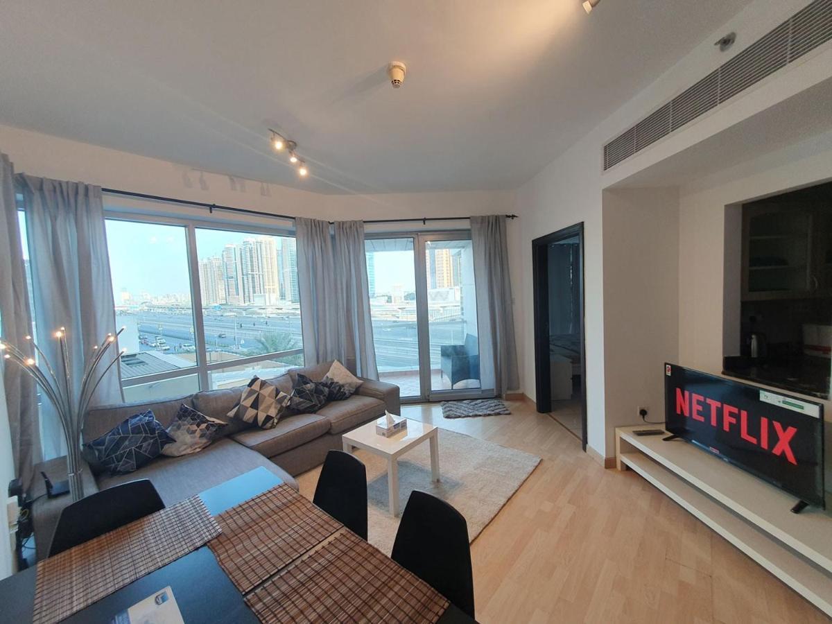 La Riviera Apartment ดูไบ ภายนอก รูปภาพ