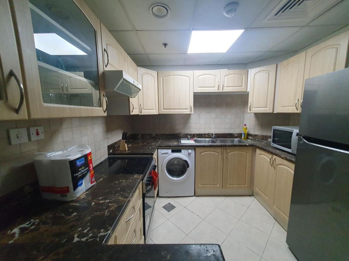 La Riviera Apartment ดูไบ ภายนอก รูปภาพ