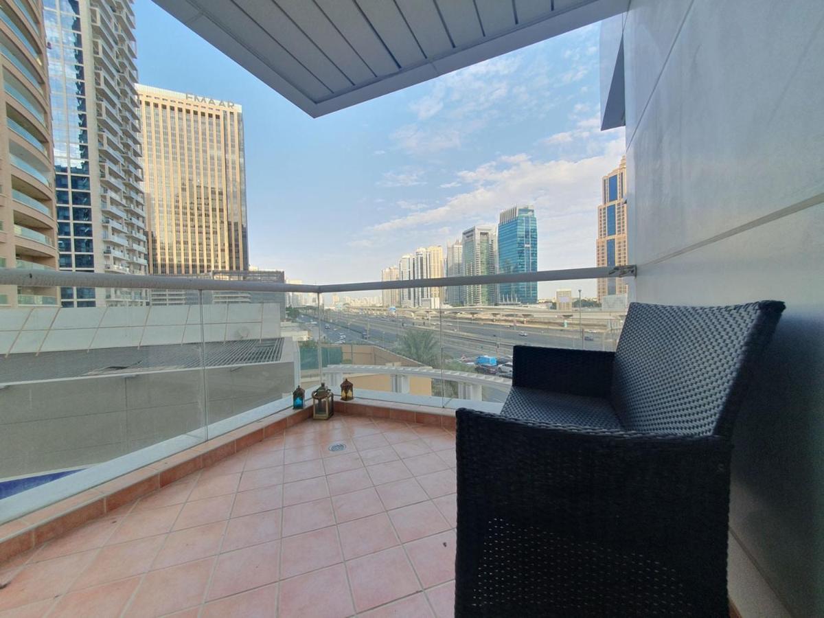 La Riviera Apartment ดูไบ ภายนอก รูปภาพ